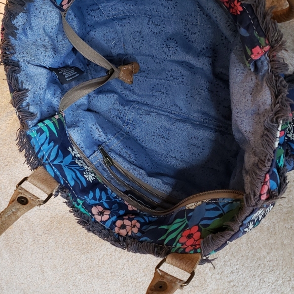 Myra NWT Floral Canvas & Leather HairOn Bag - Picture 8 of 12